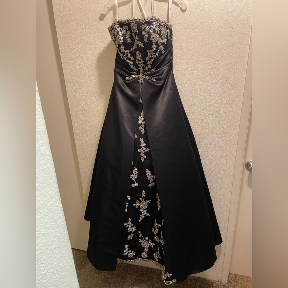 Vintage Y2K Tiffany Designs Black and Silver Strapless Dress